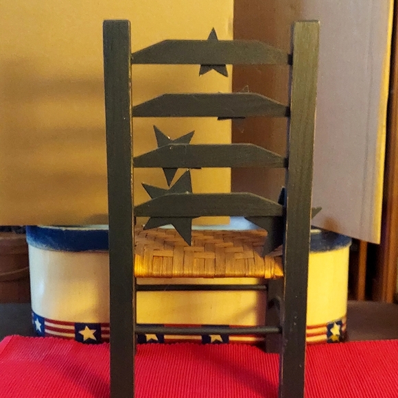 Set of Two Americana Chairs - Picture 8 of 10